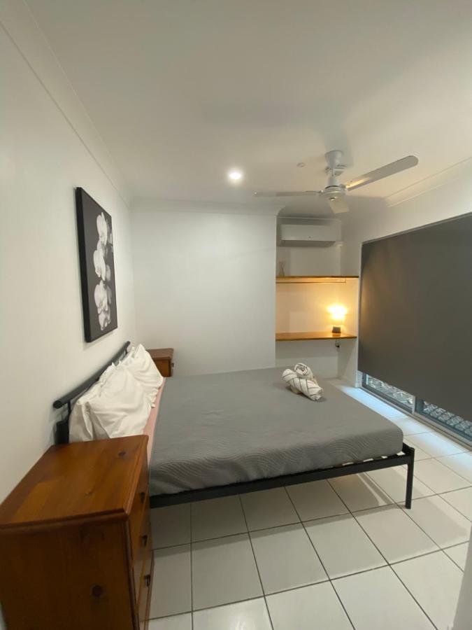 Cairns Beaches Flashpackers Palm Cove Extérieur photo