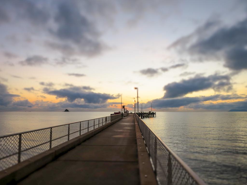 Cairns Beaches Flashpackers Palm Cove Extérieur photo